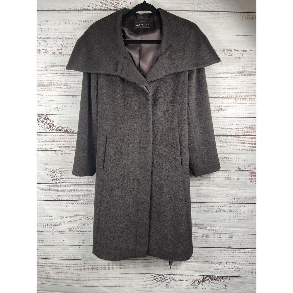 Amicale Coat Women's 8 Gray Baby Llama Wool Belted Long Shawl Collar Overcoat